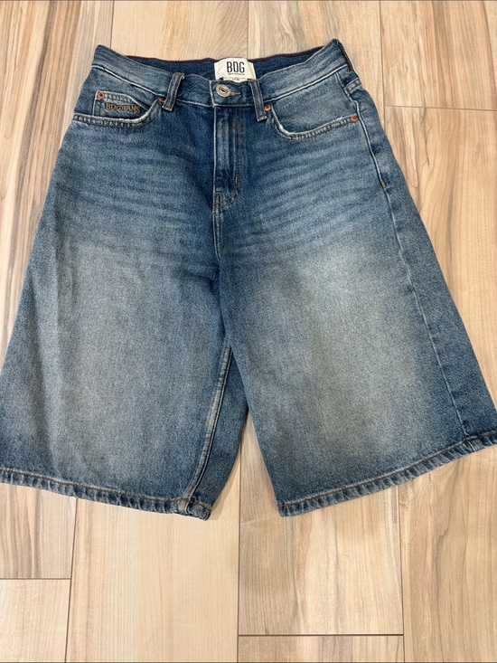 BDG Pants - Women’s BDG Washed Blue High-Rise Denim Bermuda Shorts | Size 24